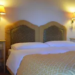 ホテル Il Fondaccio 3*